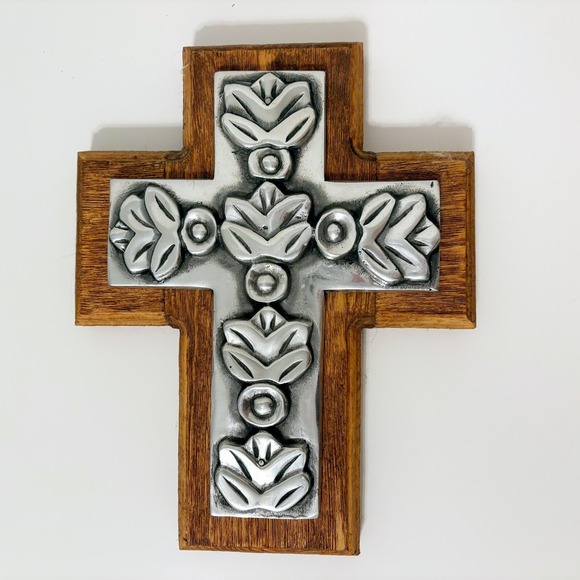 LARGE Vintage Pewter & Wooden Wall Cross Floral Wood Mexico Christian Catholic - Picture 1 of 6